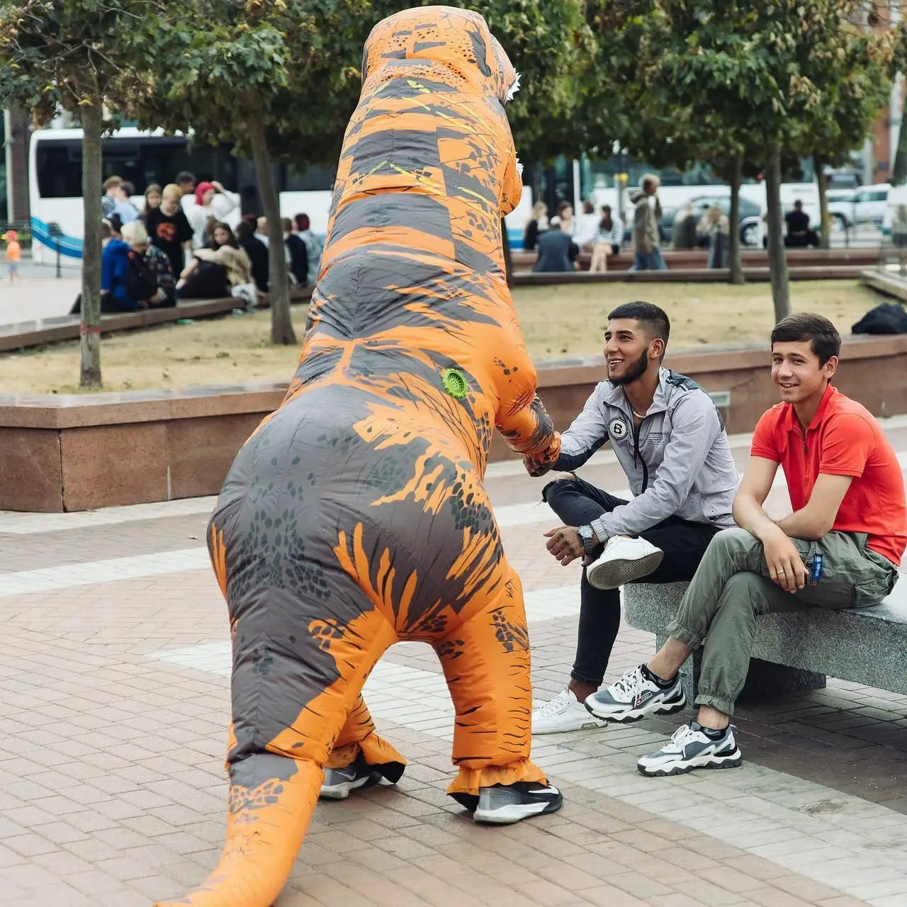 Aufblasbares T-REX Kostüm für Erwachsene Cosplay Dinosaurier Halloween Party